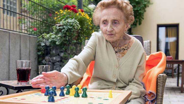 Bewohnerin im Altenheim